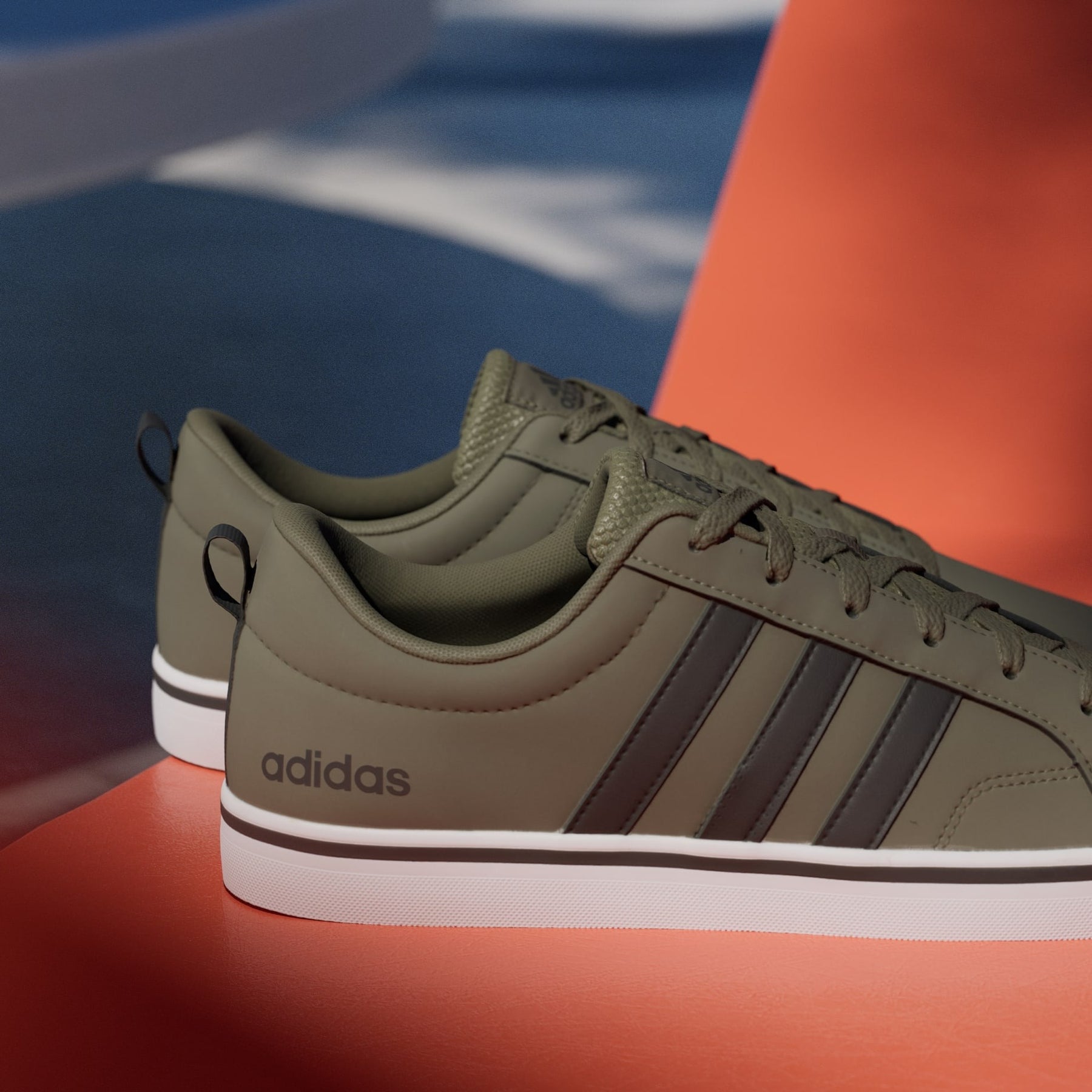 Tênis Adidas - VS Pace 2.0 - Olive