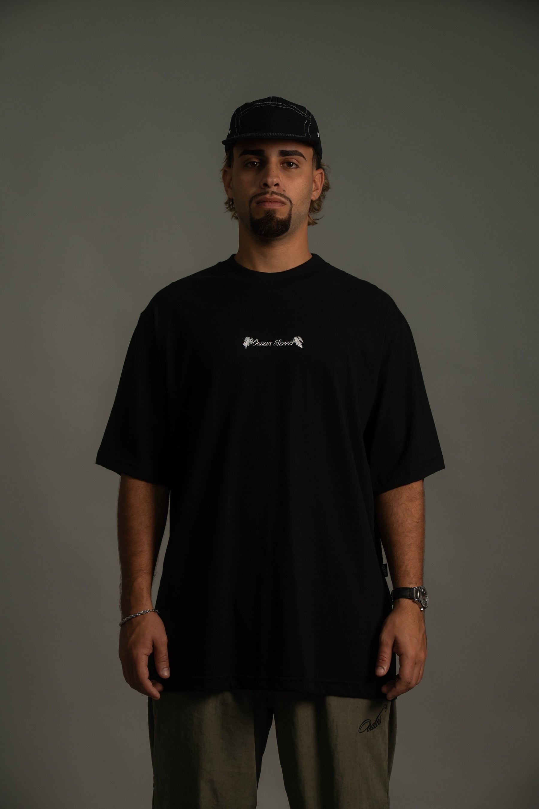 Camiseta Oodles - Guardian Angel - Preto