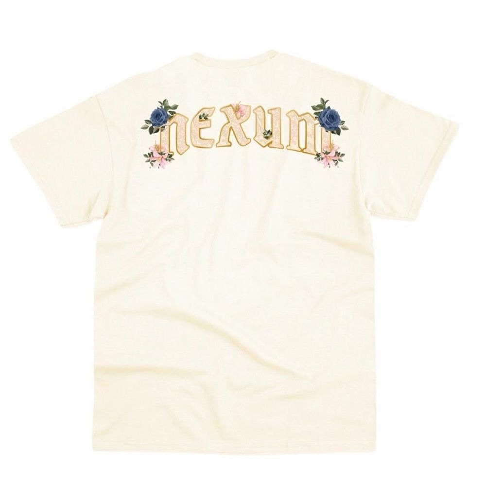 Camiseta Nexum - Street Flowers