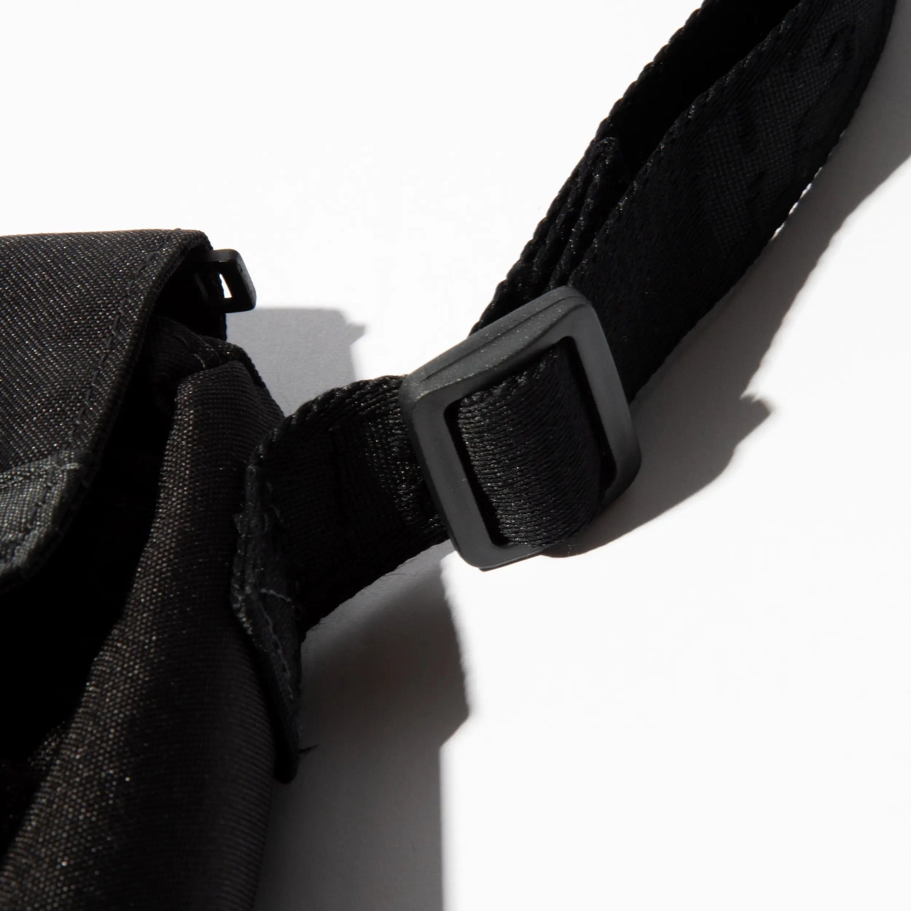 Shoulder Bag High - Messenger - Black