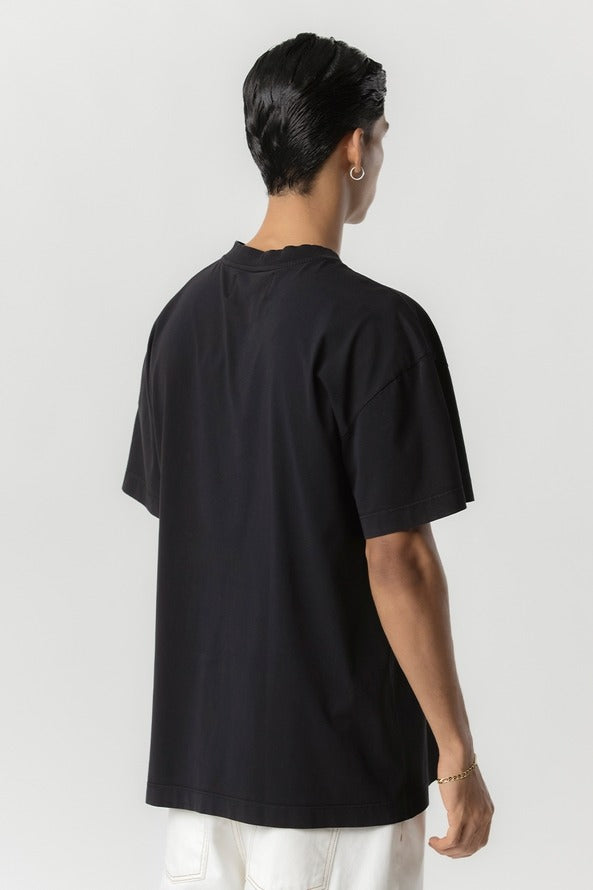Camiseta The Saint - Boxy Circle - Black
