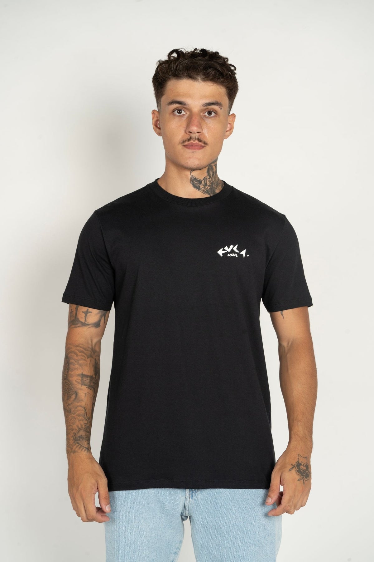 Camiseta RVCA - Cool Nv - Preto